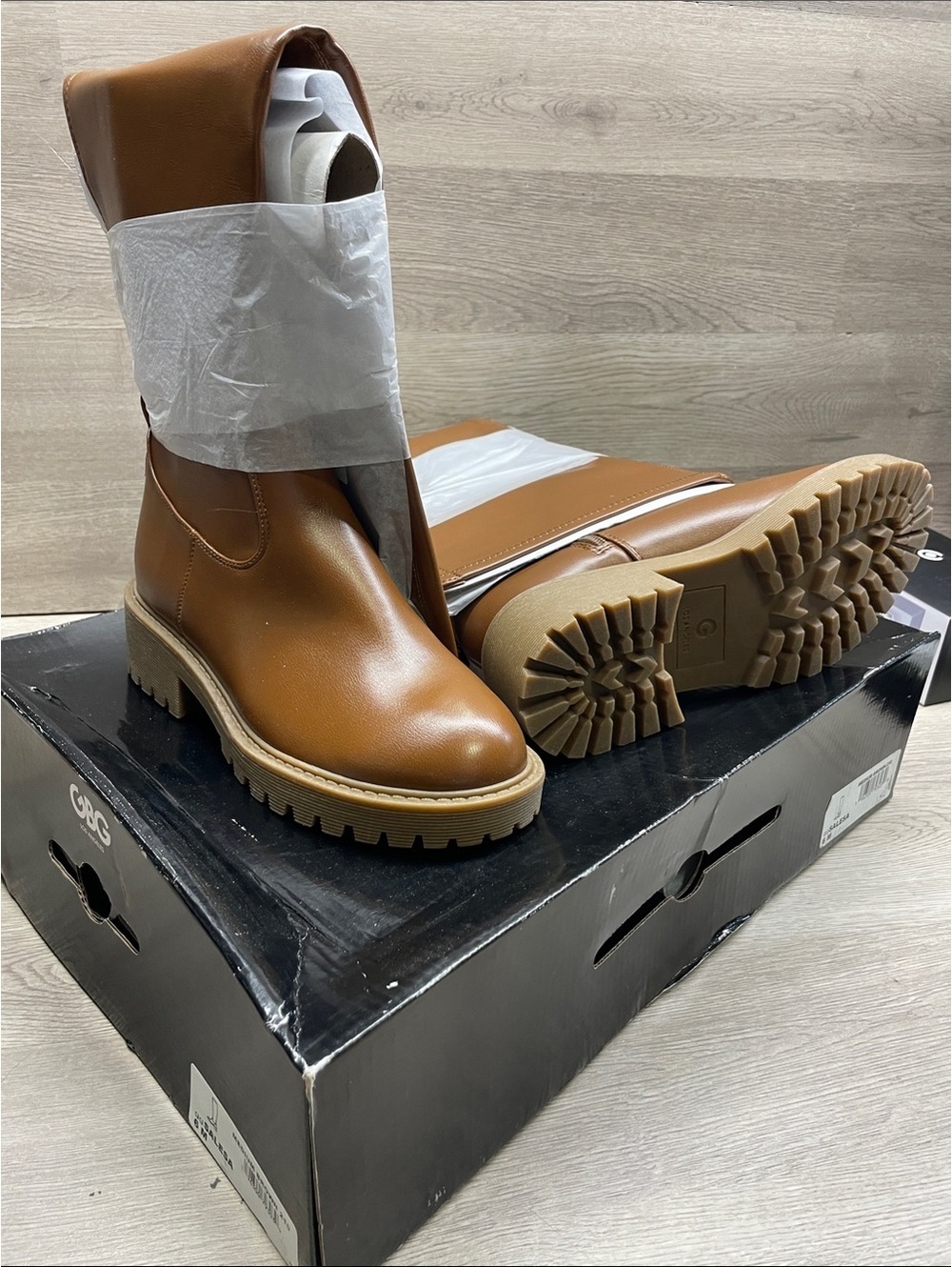 GBG Los Angeles Tan Lace-Up Lug Sole Mid-Calf Boots #259